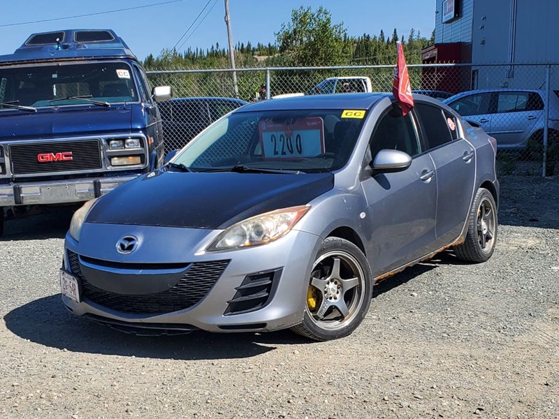 Photo of 2010 Mazda MAZDA3 i SV for sale at Kenny Rouyn-Noranda in Rouyn-Noranda, QC