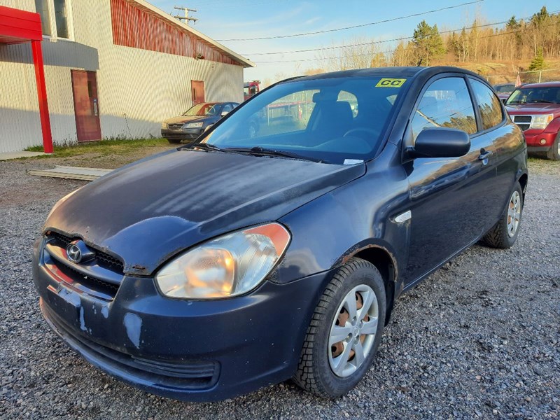 Photo of 2010 Hyundai Accent SE  for sale at Kenny Saguenay in Jonquière, QC