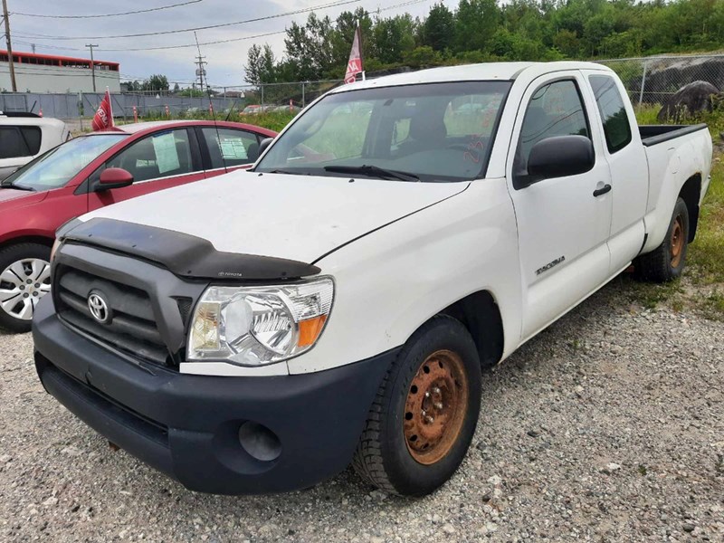 Photo of  2008 Toyota Tacoma  Access Cab for sale at Kenny Saguenay in Jonquière, QC