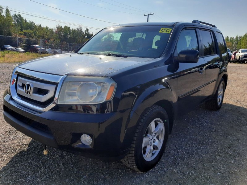 Photo of 2009 Honda Pilot EX-L  for sale at Kenny Saguenay in Jonquière, QC