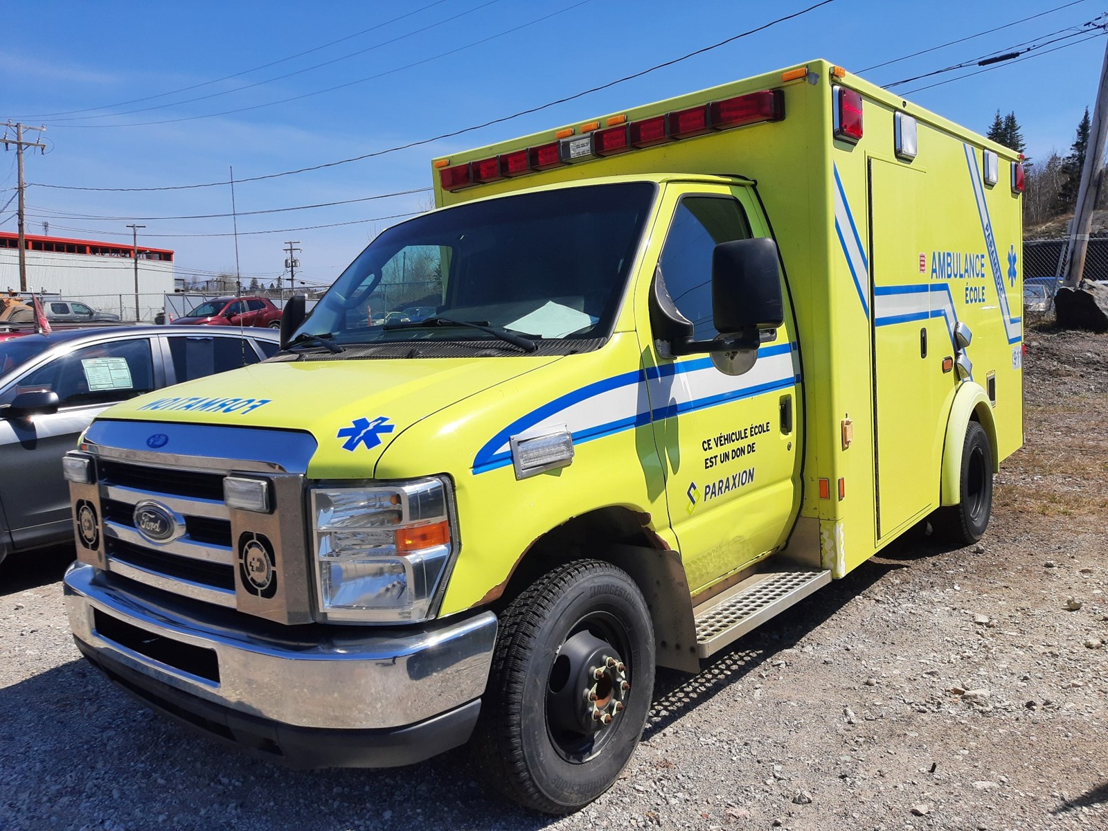 Photo of 2014 Ford Econoline  Super Duty for sale at Kenny Saguenay in Jonquière, QC