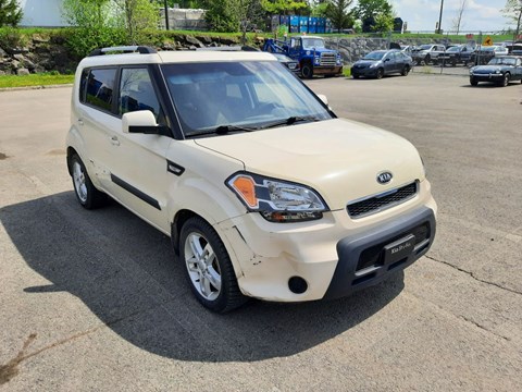 Photo of AsIs 2011 KIA Soul !  for sale at Kenny Lévis in Lévis, QC