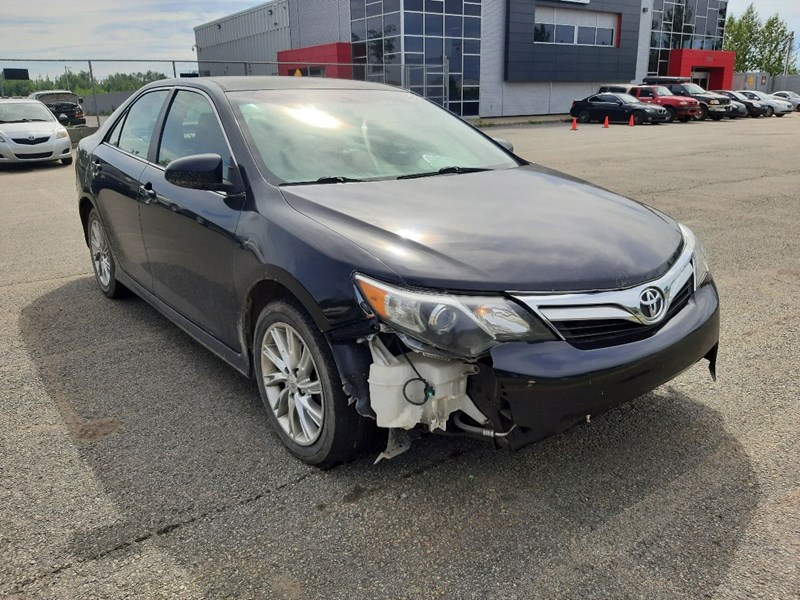 Photo of  2014 Toyota Camry   for sale at Kenny Lévis in Lévis, QC