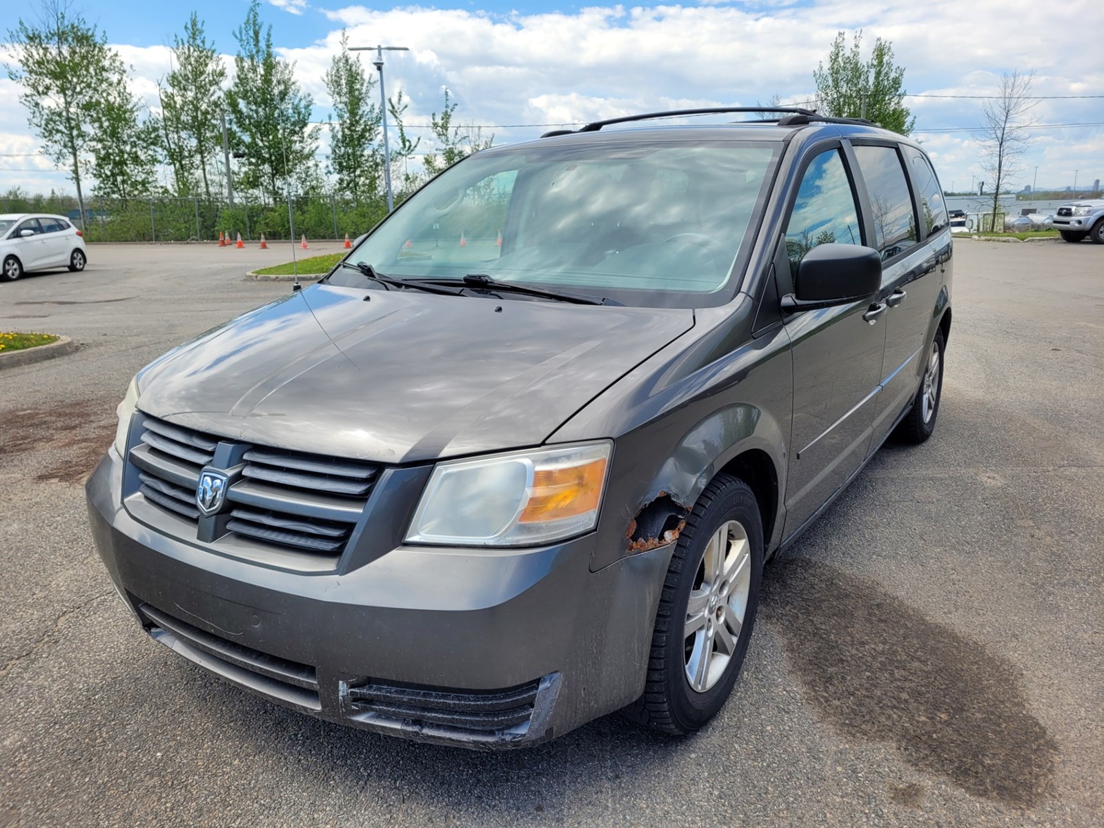 Photo of 2010 Dodge Grand Caravan SE  for sale at Kenny Lévis in Lévis, QC