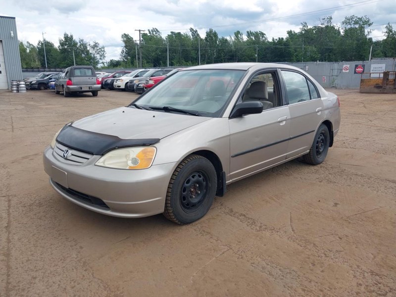 Photo of  2002 Honda Civic DX  for sale at Kenny Saint-Augustin in Saint-Augustin-de-Desmaures, QC