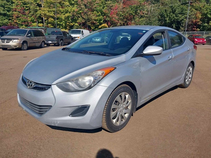 Photo of  2013 Hyundai Elantra GLS  for sale at Kenny Saint-Augustin in Saint-Augustin-de-Desmaures, QC