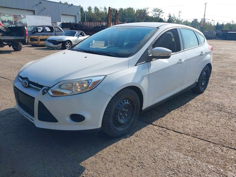 Photo of 2014 Ford Focus SE  for sale at Kenny Saint-Augustin in Saint-Augustin-de-Desmaures, QC