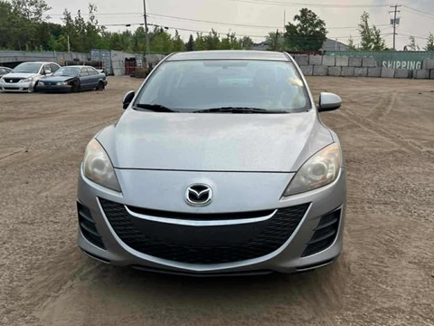 Photo of 2010 Mazda MAZDA3 i SV for sale at Kenny Saint-Augustin in Saint-Augustin-de-Desmaures, QC