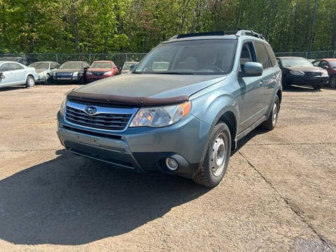 Photo d'une 2009 Subaru Forester  2.5X Premium à vendre chez Kenny Saint-Augustin à Saint-Augustin-de-Desmaures, QC