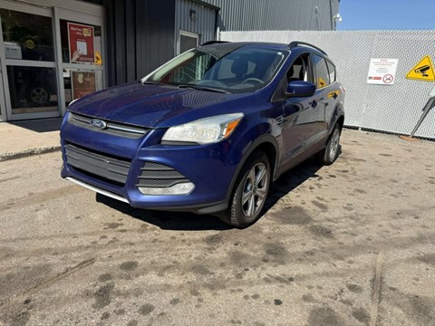 Photo of 2014 Ford Escape SE 4WD for sale at Kenny Saint-Augustin in Saint-Augustin-de-Desmaures, QC