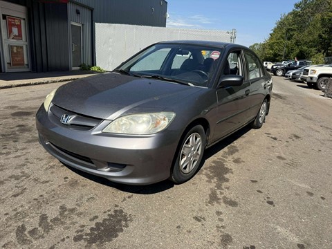 Photo of 2005 Honda Civic DX  for sale at Kenny Saint-Augustin in Saint-Augustin-de-Desmaures, QC