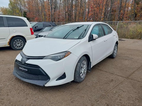 Photo d'une 2018 Toyota Corolla LE  à vendre chez Kenny Saint-Augustin à Saint-Augustin-de-Desmaures, QC