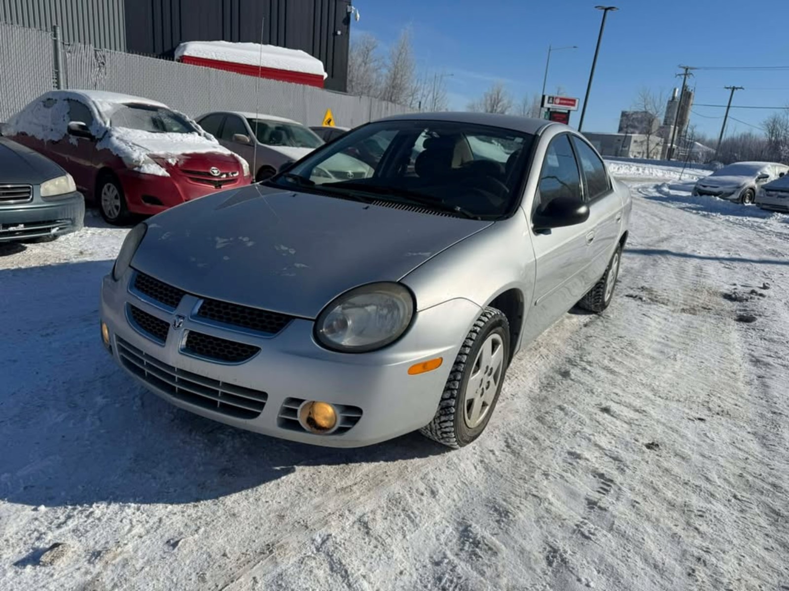 Photo of 2003 Dodge Neon SX  for sale at Kenny Saint-Augustin in Saint-Augustin-de-Desmaures, QC