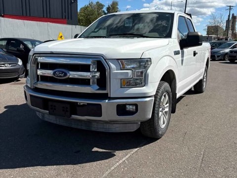 Photo of 2016 Ford F-150 XLT Supercab for sale at Kenny Saint-Augustin in Saint-Augustin-de-Desmaures, QC