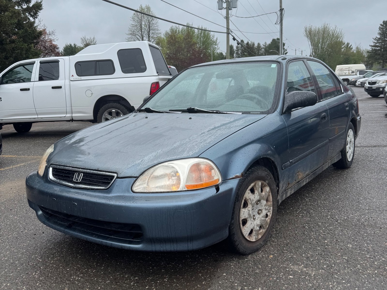 Photo of 1998 Honda Civic LX  for sale at Kenny Trois-Rivières in Trois-Rivières, QC
