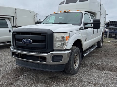 Photo of 2015 Ford F-350 SD Platinum Long Bed for sale at Kenny Trois-Rivières in Trois-Rivières, QC
