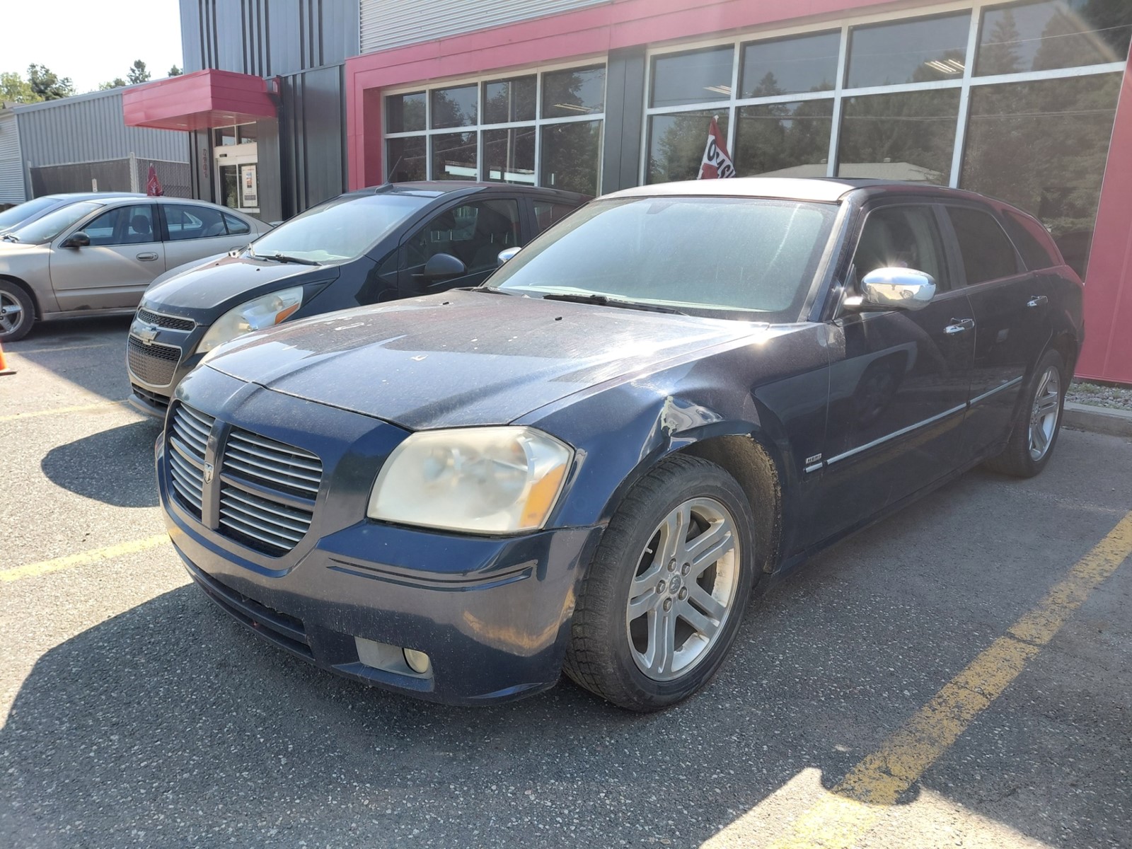 Photo of 2005 Dodge Magnum RT  for sale at Kenny Trois-Rivières in Trois-Rivières, QC
