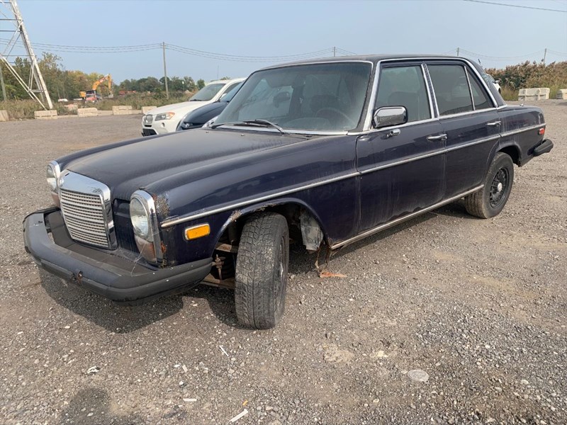 Photo of 1974 Mercedes-Benz CLA250   for sale at Kenny Montreal in Montréal, QC