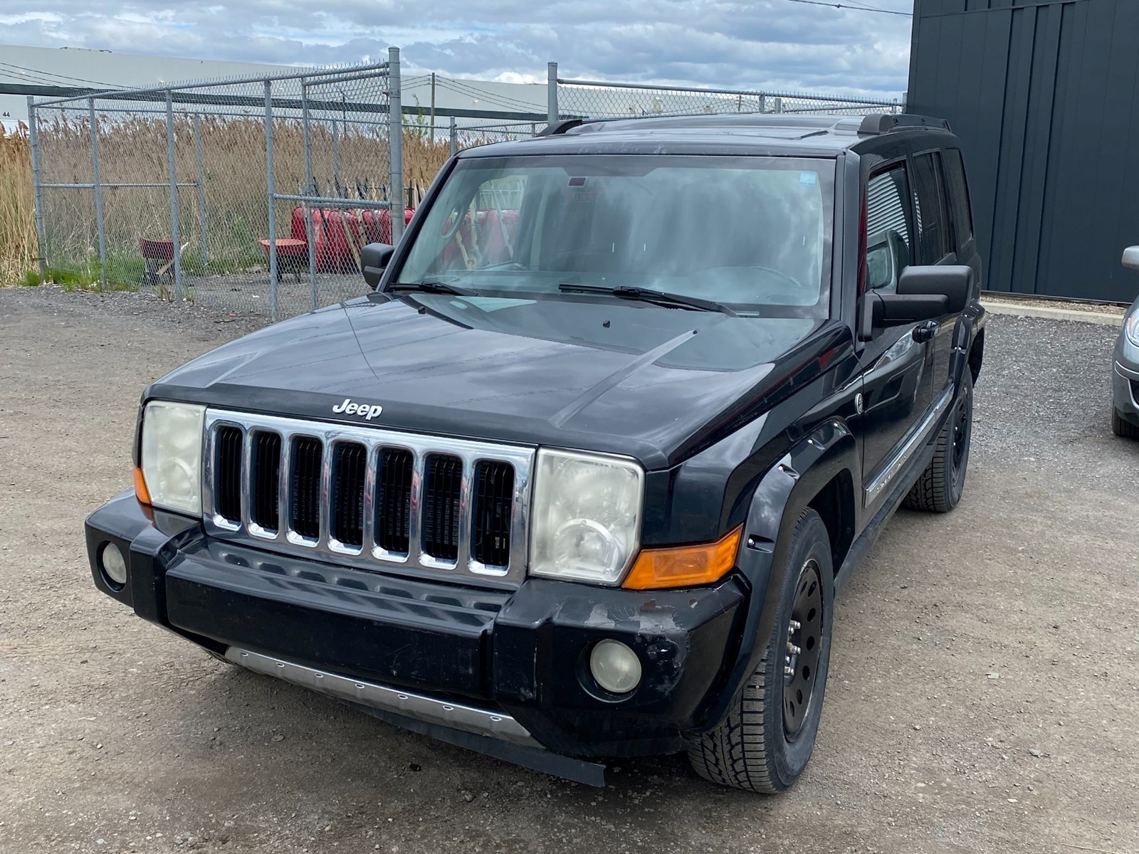 Photo of 2007 Jeep Commander Limited  for sale at Kenny Montreal in Montréal, QC