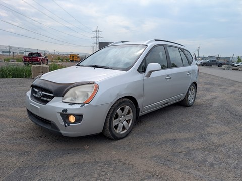 Photo of 2007 KIA Rondo EX V6 for sale at Kenny Montreal in Montréal, QC