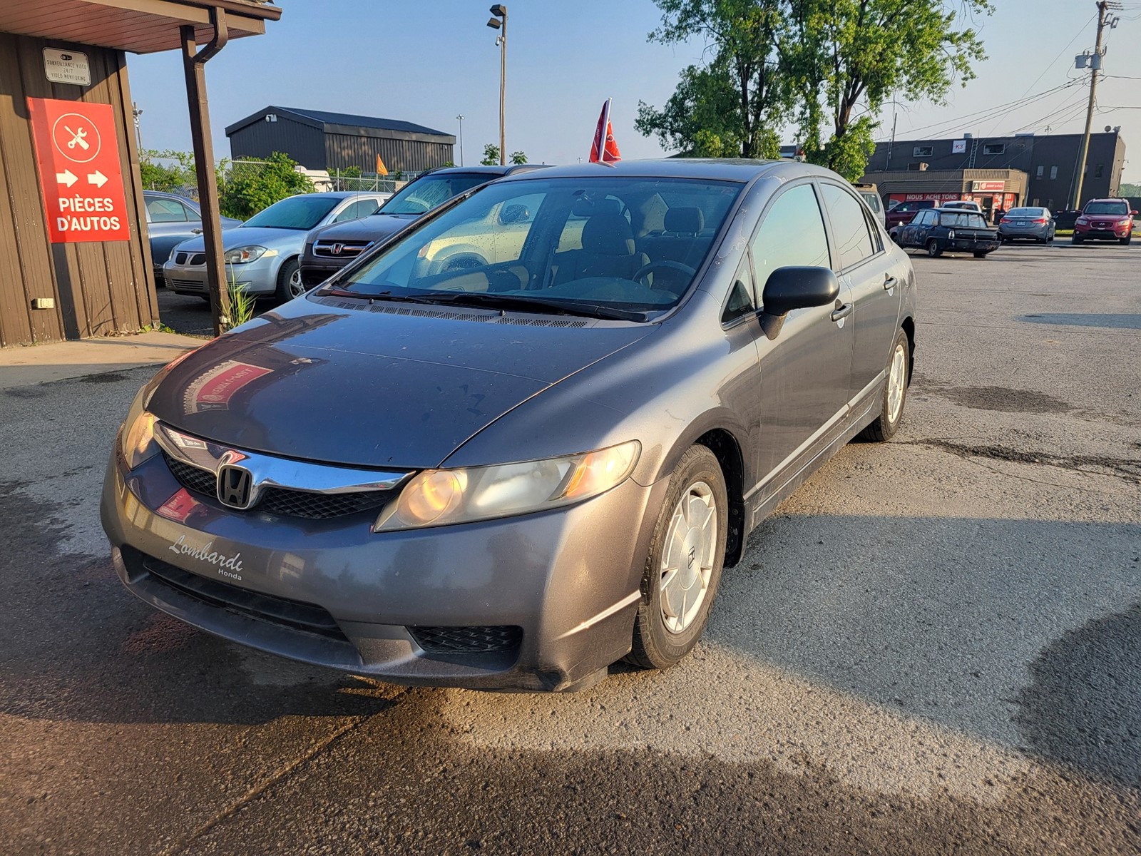 Photo of 2009 Honda Civic LX  for sale at Kenny Laval in Laval, QC