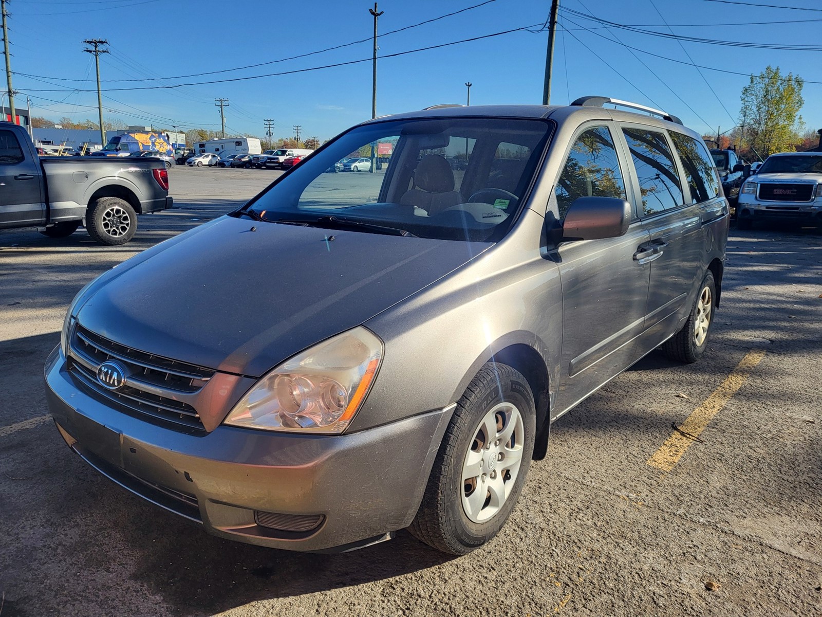 Photo of 2010 KIA Sedona  SWB for sale at Kenny Laval in Laval, QC