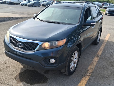 Photo of 2011 KIA Sorento EX V6 for sale at Kenny Laval in Laval, QC
