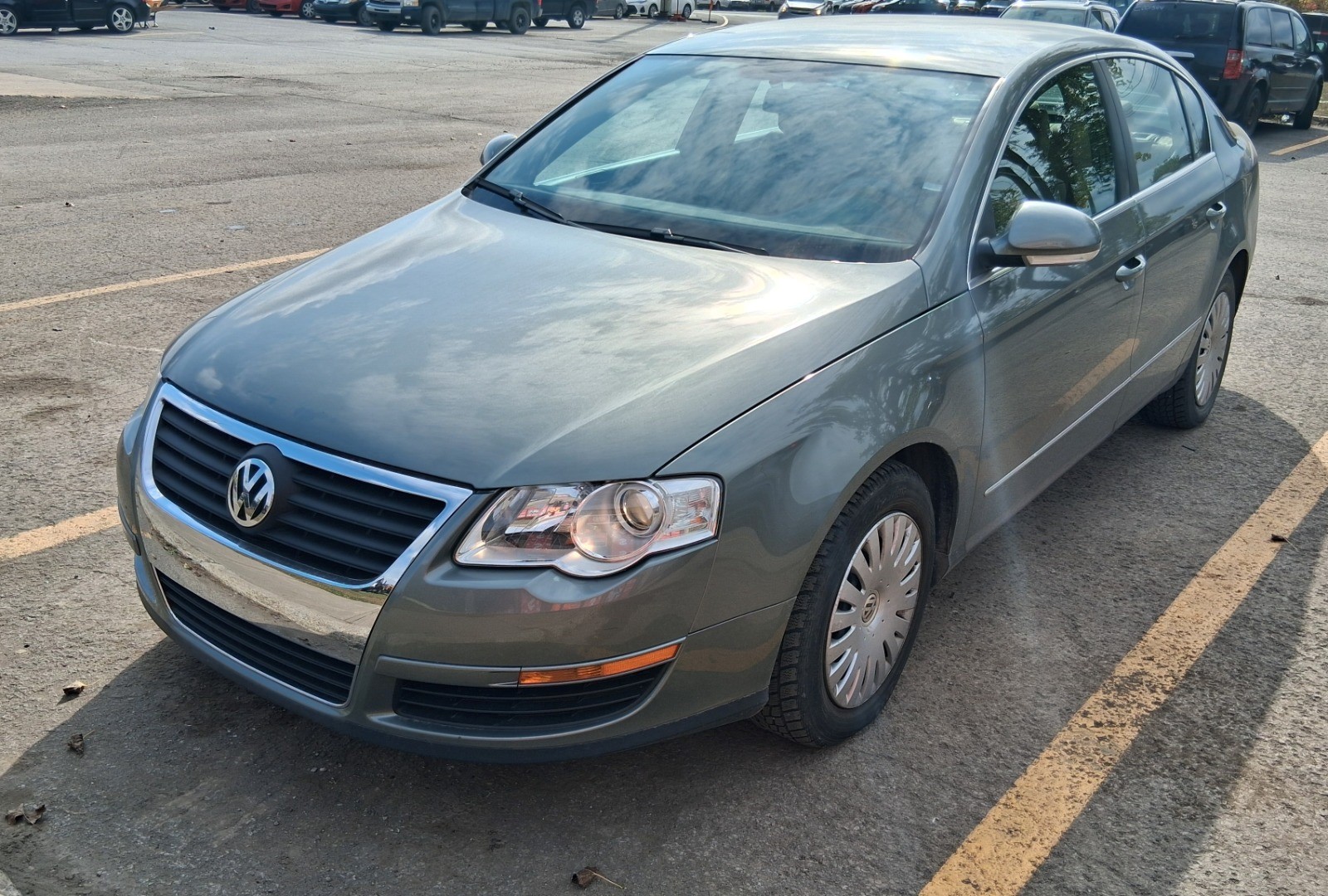 Photo of 2006 Volkswagen Passat Value Edition  for sale at Kenny Laval in Laval, QC