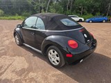 2003 Volkswagen New Beetle GLS photo 6