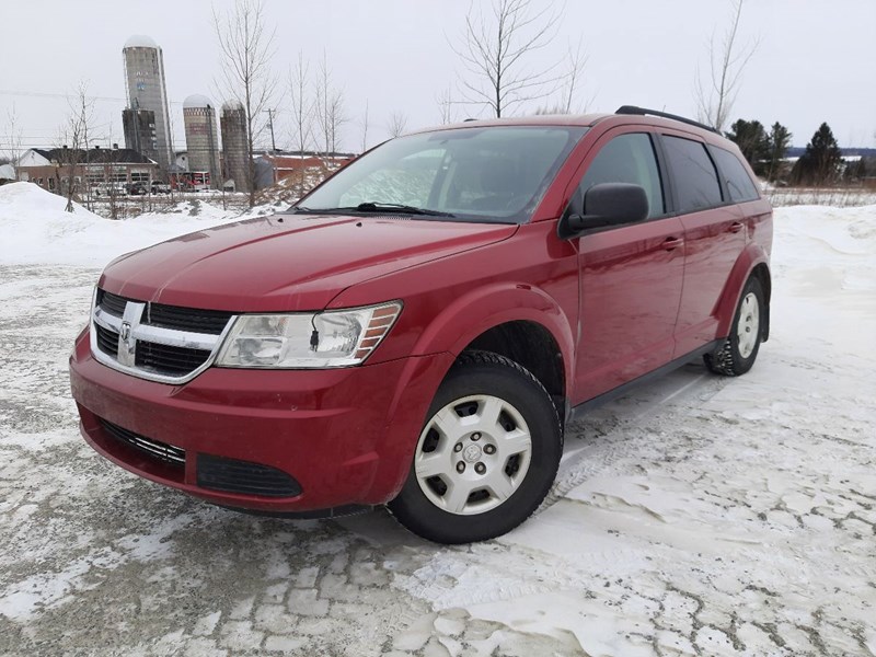 Photo of  2010 Dodge Journey SE  for sale at Kenny Sherbrooke in Sherbrooke, QC