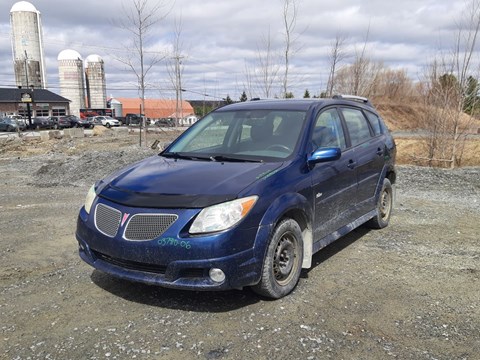 Photo of  2006 Pontiac Vibe   for sale at Kenny Sherbrooke in Sherbrooke, QC