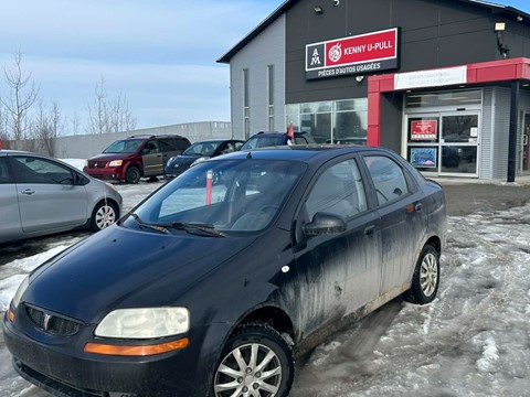 Photo d'une 2006 Pontiac Wave LT  à vendre chez Kenny Sherbrooke à Sherbrooke, QC