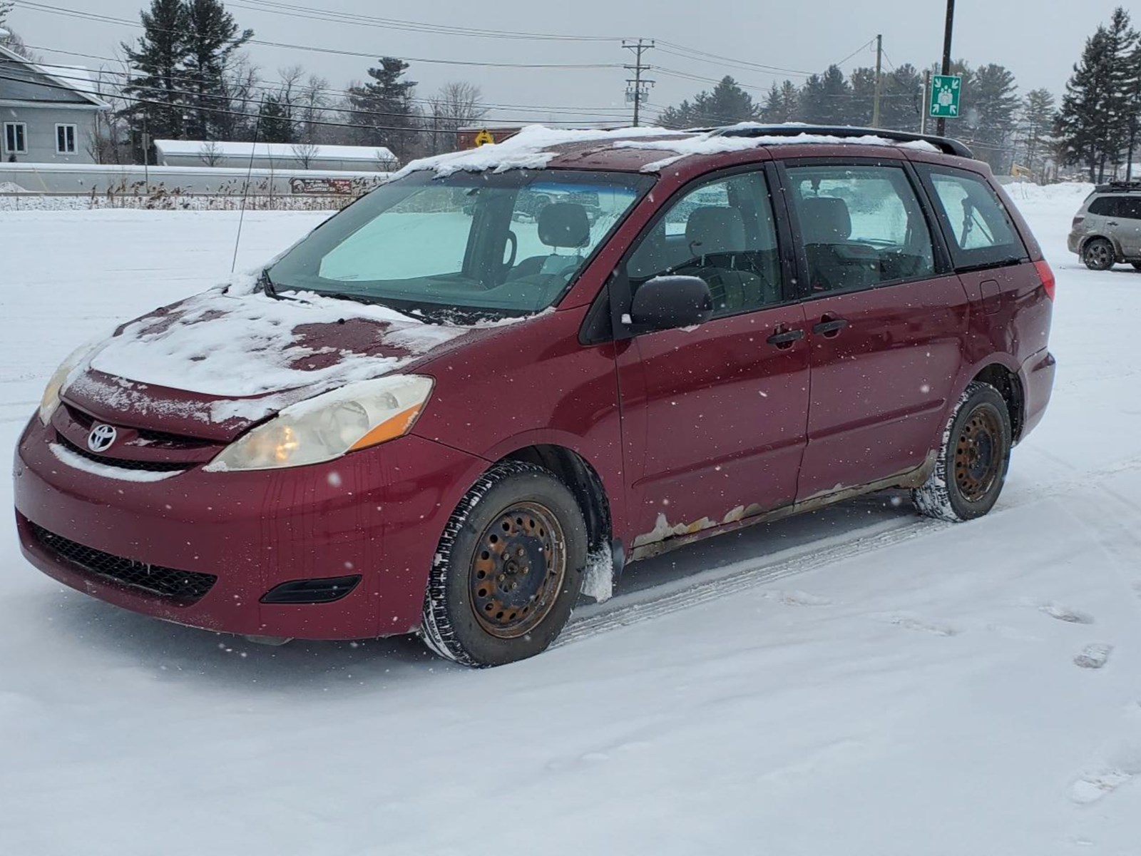 Photo of 2007 Toyota Sienna CE 7 Passenger for sale at Kenny St-Sophie in Sainte Sophie, QC