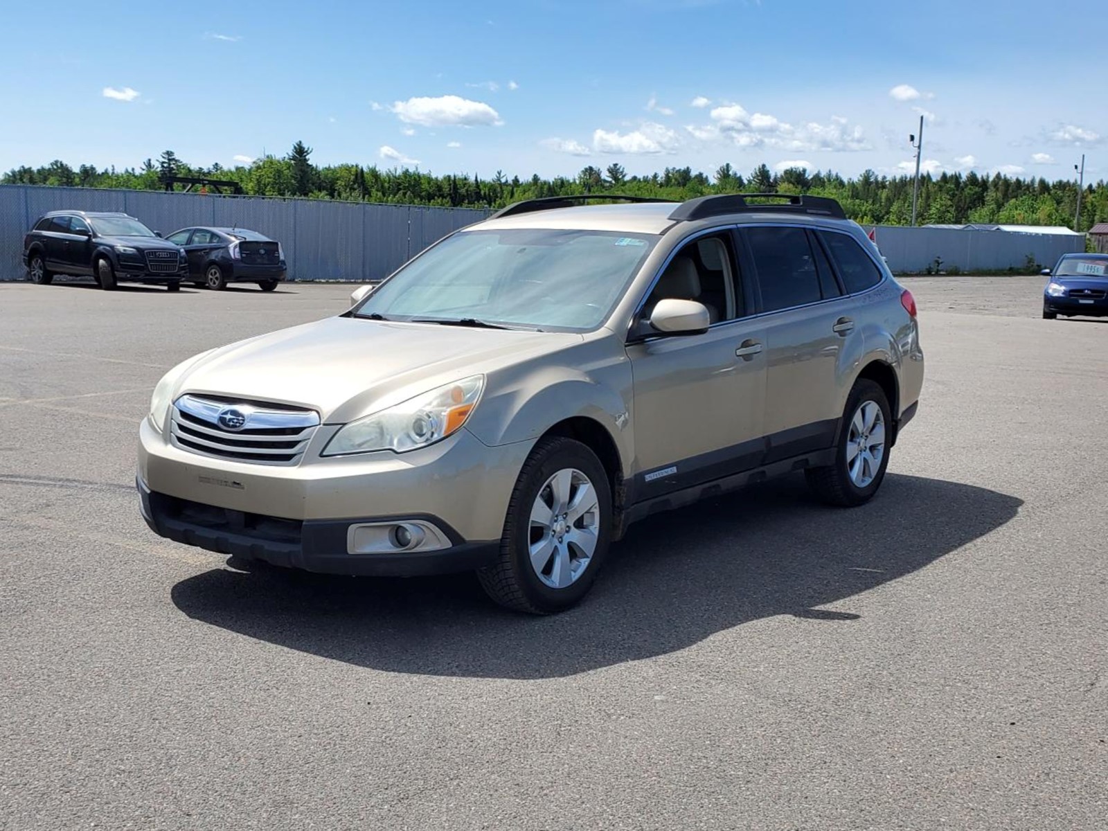 Photo of 2010 Subaru Outback 2.5i Premium for sale at Kenny St-Sophie in Sainte Sophie, QC