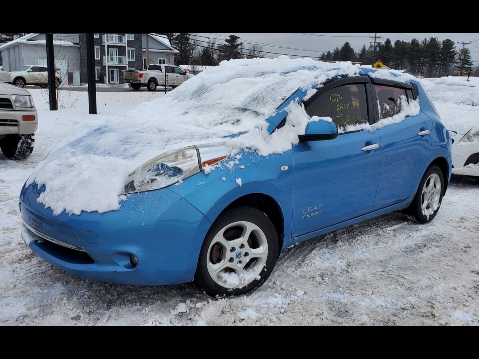 Photo of 2012 Nissan Leaf SV  for sale at Kenny St-Sophie in Sainte Sophie, QC