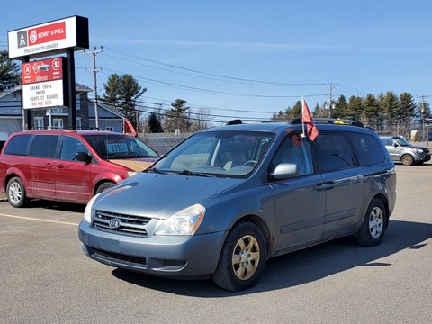 Photo d'une 2008 KIA Sedona LX LWB à vendre chez Kenny St-Sophie à Sainte Sophie, QC
