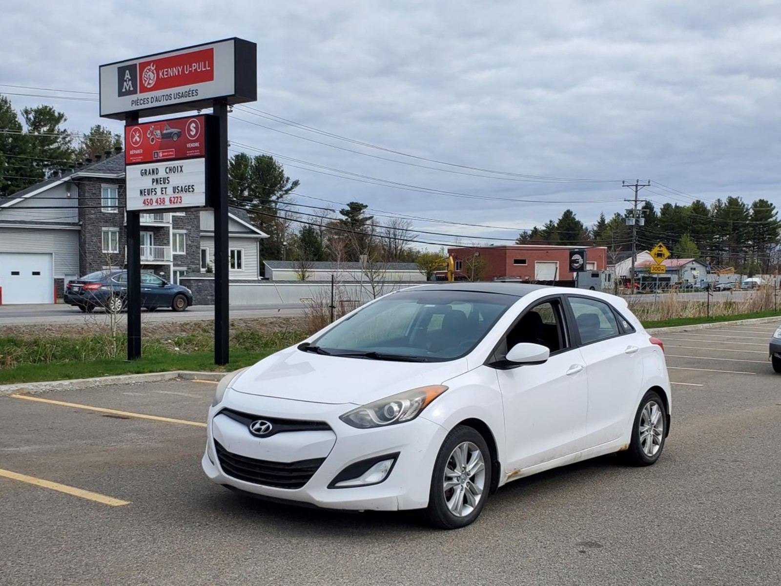Photo of 2014 Hyundai Elantra GT   for sale at Kenny St-Sophie in Sainte Sophie, QC