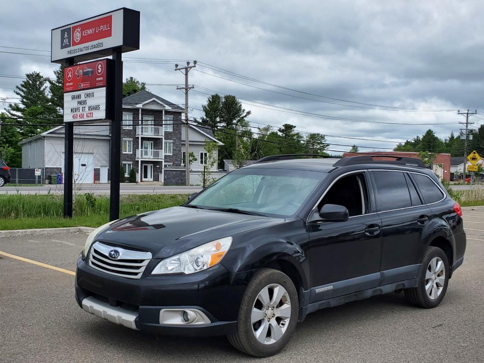 Photo of 2010 Subaru Outback 2.5i Premium for sale at Kenny St-Sophie in Sainte Sophie, QC