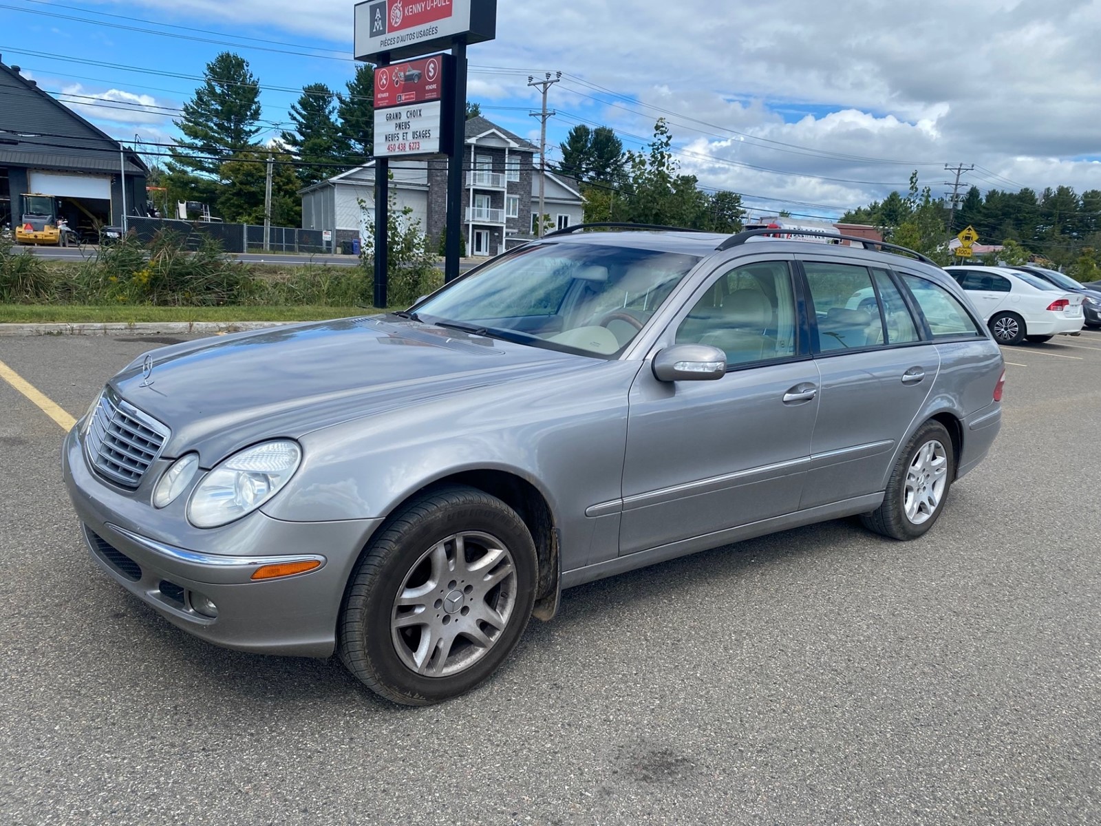 Photo of 2004 Mercedes-Benz E-Class Wagon E320  for sale at Kenny St-Sophie in Sainte Sophie, QC