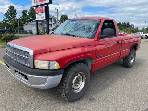 Photo of 2001 Dodge Ram 2500 Reg. Cab Long Bed for sale at Kenny St-Sophie in Sainte Sophie, QC