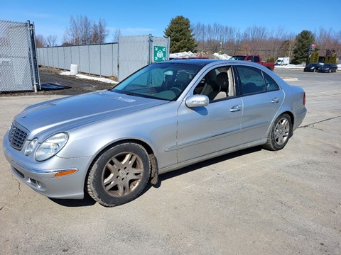 Photo of AsIs 2006 Mercedes-Benz E-Class E350  for sale at Kenny Drummondville in Drummondville, QC
