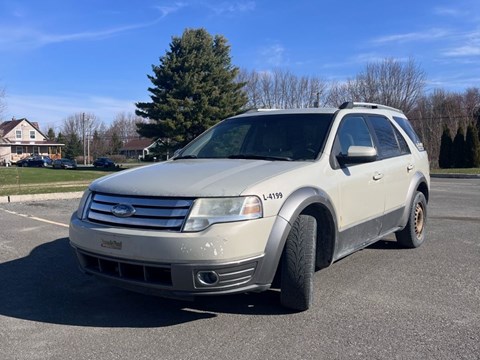 Photo of AsIs 2008 Ford Taurus X SEL  for sale at Kenny Drummondville in Drummondville, QC