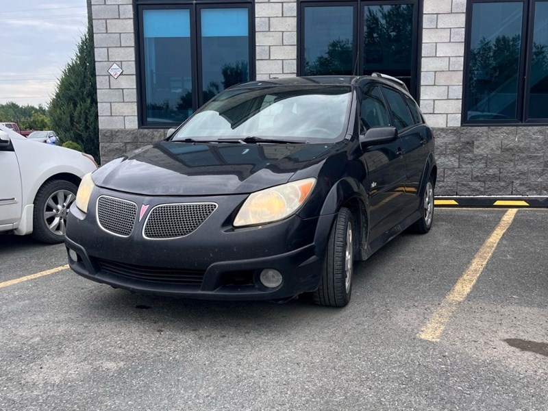 Photo of  2006 Pontiac Vibe   for sale at Kenny Drummondville in Drummondville, QC