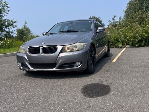 Photo of AsIs 2010 BMW 3-Series 328i xDrive for sale at Kenny Drummondville in Drummondville, QC
