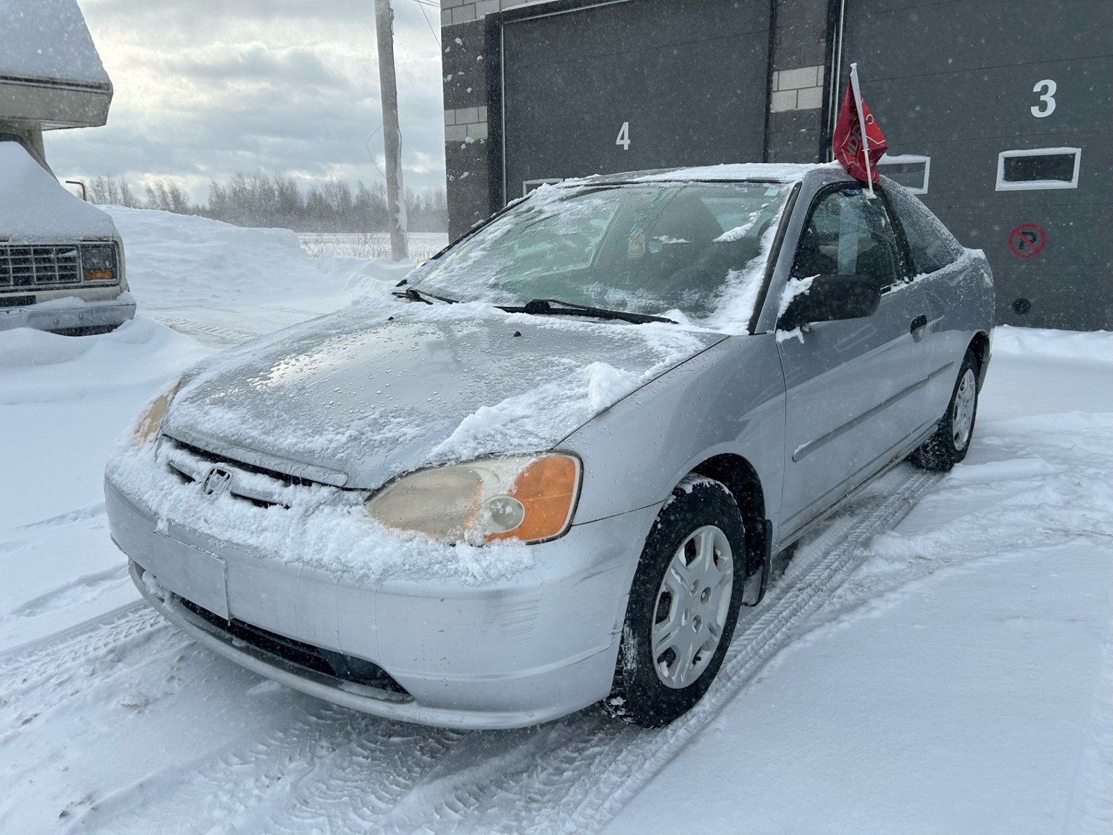 Photo of 2001 Honda Civic DX w/Navigation for sale at Kenny Drummondville in Drummondville, QC