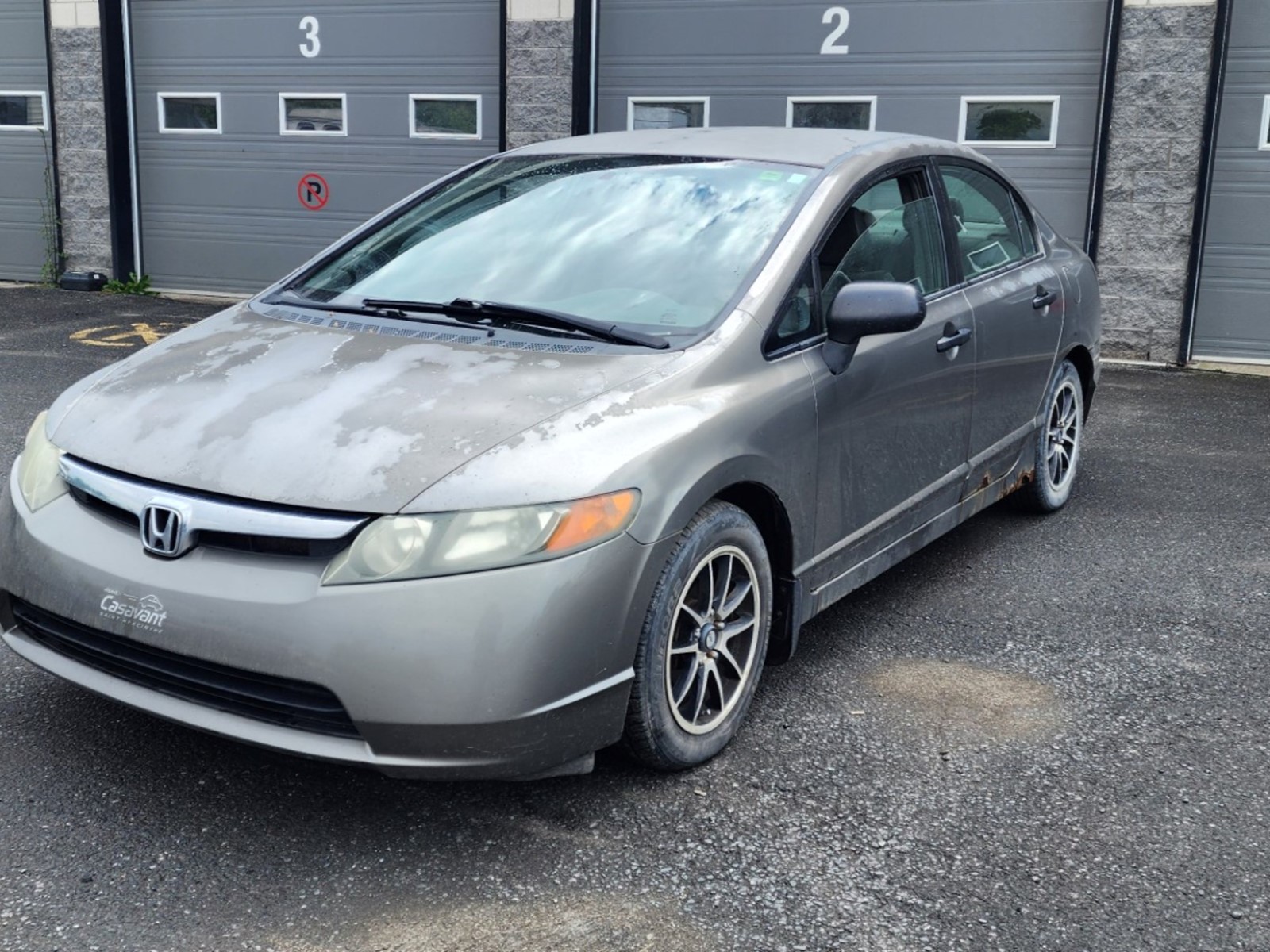 Photo of 2007 Honda Civic DX  for sale at Kenny Drummondville in Drummondville, QC