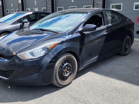 Photo of 2016 Hyundai Elantra Limited  for sale at Kenny Drummondville in Drummondville, QC