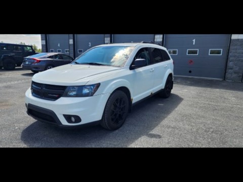 Photo of 2013 Dodge Journey SXT  for sale at Kenny Drummondville in Drummondville, QC