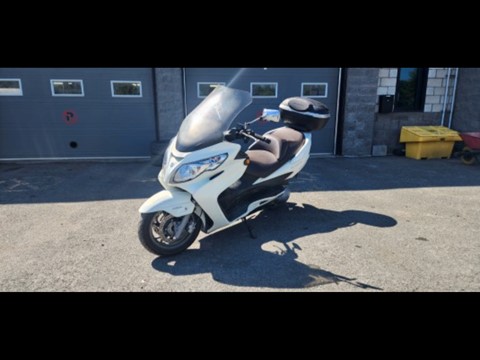 Photo of 2011 Suzuki Burgman 400 ABS   for sale at Kenny Drummondville in Drummondville, QC