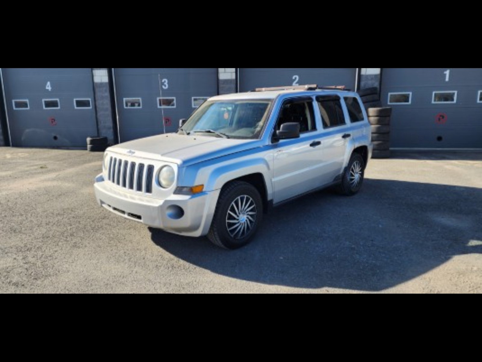 Photo of 2009 Jeep Patriot Sport  for sale at Kenny Drummondville in Drummondville, QC